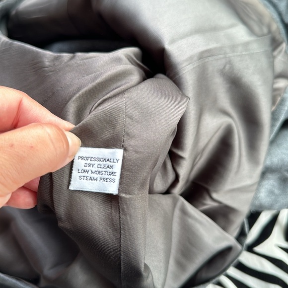Vintage Jones New York Wool Blazer & Skirt Set Gray 14 - Picture 12 of 16